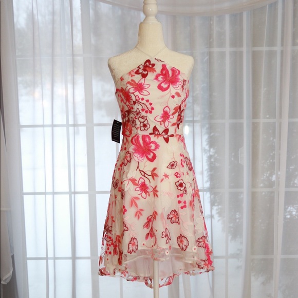 Boston Proper Dresses & Skirts - NWT Boston Proper floral summer sun dress Size 2